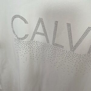Calvin Klein white women’s T-shirt size large
